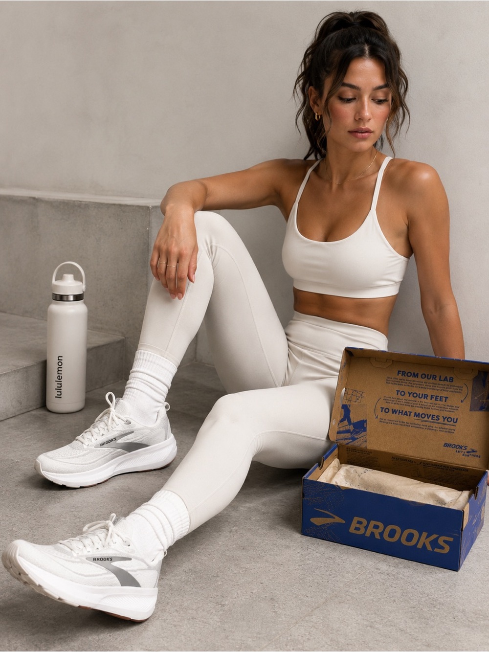 Brooks | Revel 9 White Grey Running Shoes Size 7 NEW